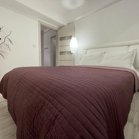 Renting Solutions Iulius Mall Iasi Luaran gambar