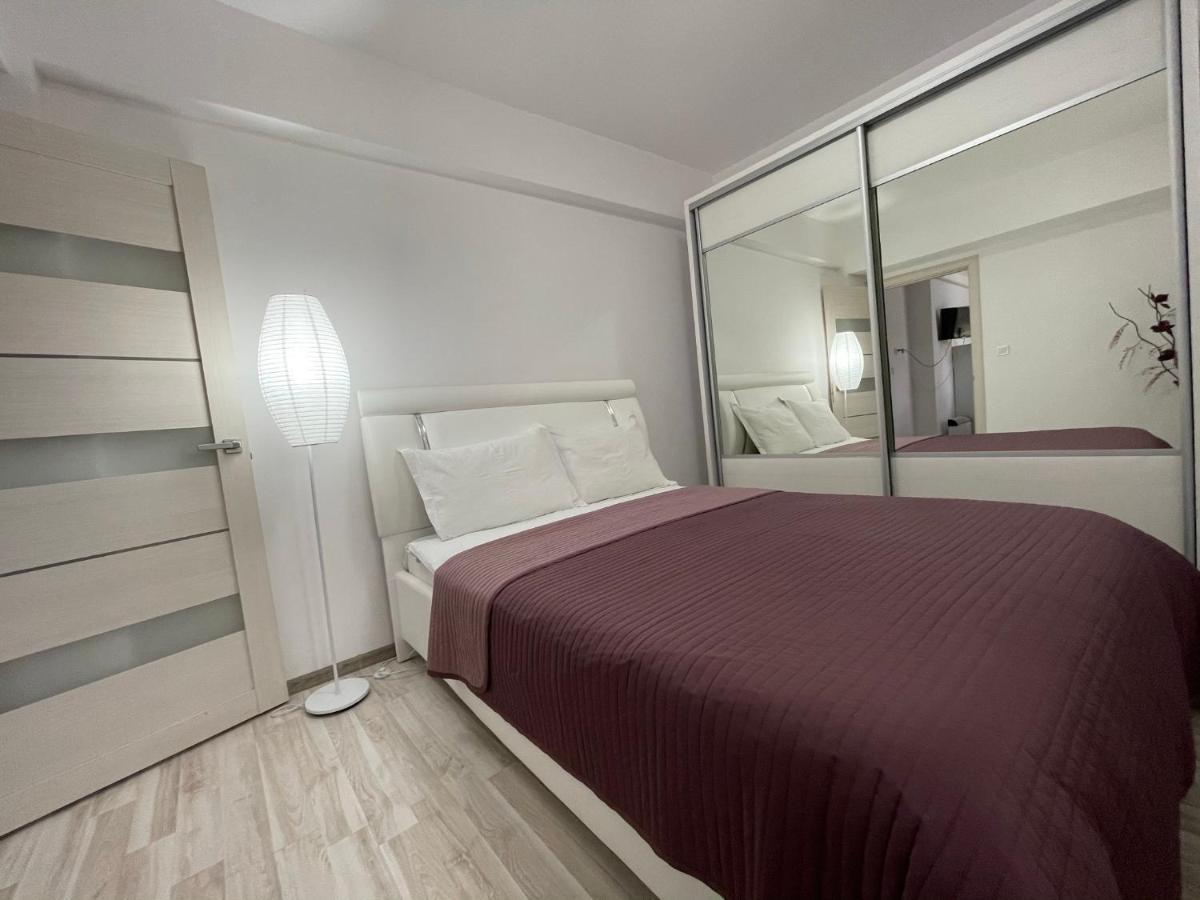 Renting Solutions Iulius Mall Iasi Luaran gambar