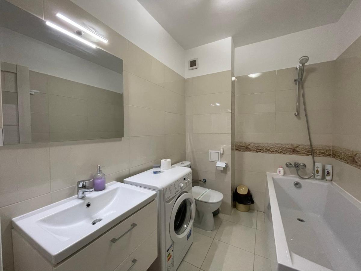 Renting Solutions Iulius Mall Iasi Luaran gambar